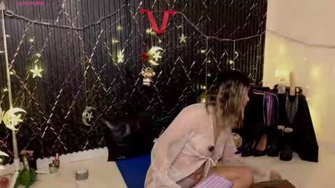 Katt  online show from December 3, 4:02 am