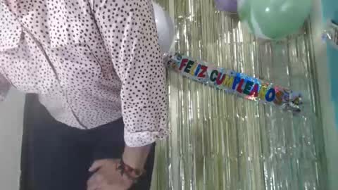 KattleyaGrey online show from November 19, 11:25 pm