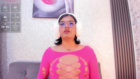 K A T T Y online show from December 14, 1:39 pm