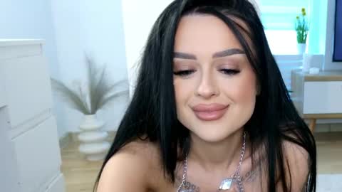 Katty Perry online show from April 25, 4:26 pm