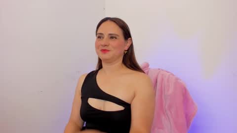 katty_rios1 online show from October 16, 2:33 am