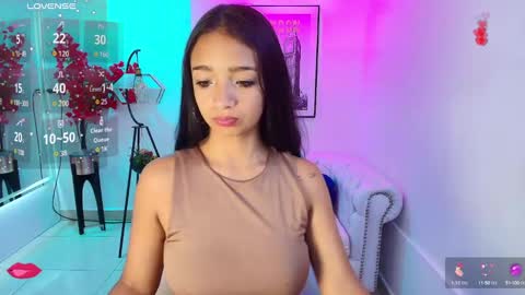 Snapshot of katty_rounds chatting on September 19, 12:20 pm katty_rounds online show from September 19, 12:20 pm