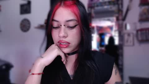      online show from January 11, 9:15 pm