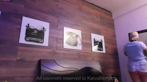 salo  online show from November 6, 3:15 pm