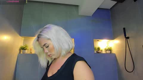 salo  online show from November 27, 6:15 pm