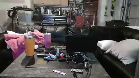 katycouple2003 online show from March 2, 9:53 am