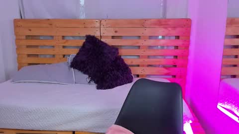 Katy Persian online show from September 29, 7:24 pm