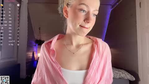 kate online show from February 15, 3:33 pm