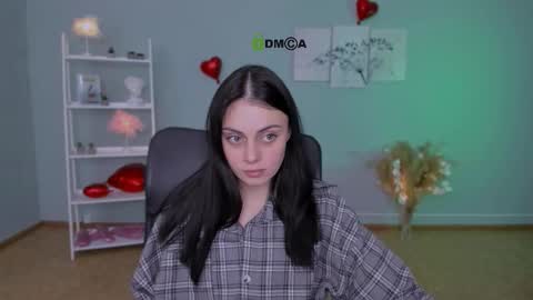 Cute Kayla online show from February 18, 3:34 pm