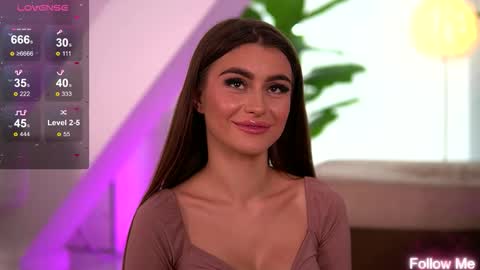 kaylabray online show from November 22, 7:40 am