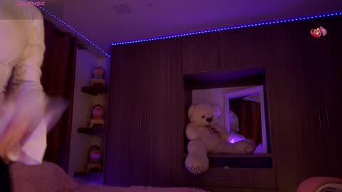 Kayla  online show from March 8, 12:44 am