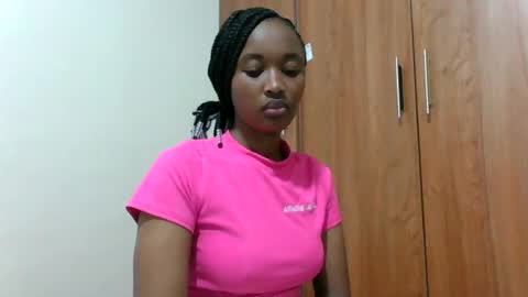 kaylar online show from July 10, 7:07 pm