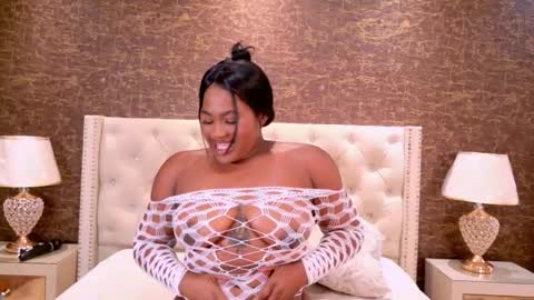  KAYLIE  online show from November 4, 11:28 pm