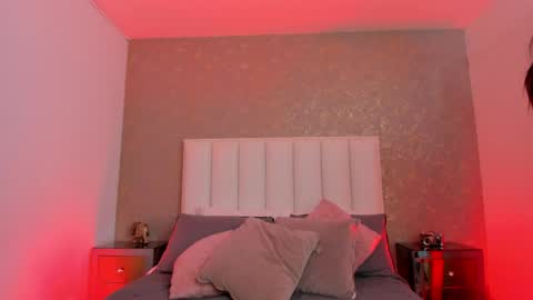 kayliebrooks online show from April 10, 8:02 pm