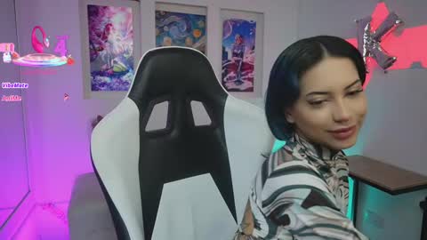 Kayra online show from November 15, 12:40 pm