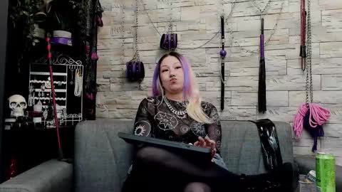 Miss Kazia online show from February 10, 1:08 am