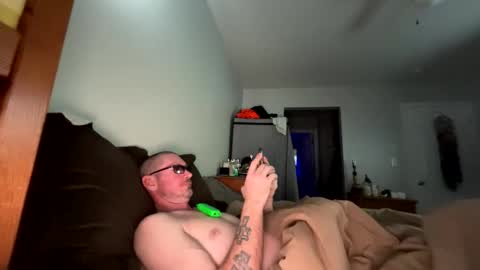 kazper341984 online show from March 24, 11:44 pm