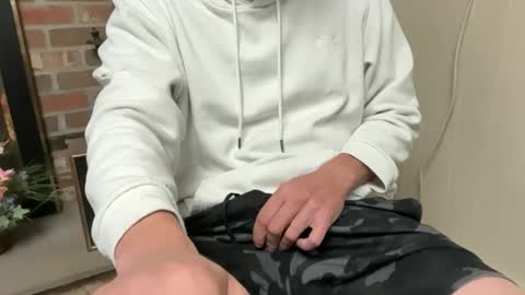 keahi420 online show from November 7, 6:10 pm