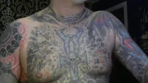 keeeeeeeeeeeeef online show from February 17, 5:44 pm