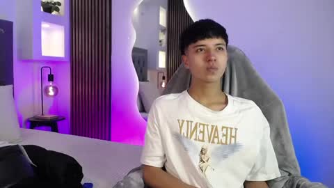 nico online show from April 12, 12:42 pm