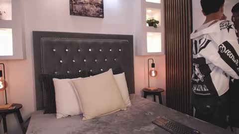 nico online show from March 8, 12:42 pm