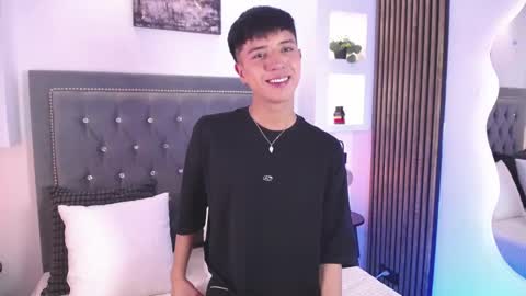 nico online show from February 27, 1:15 pm