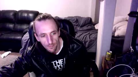 Dexter online show from November 29, 6:26 pm