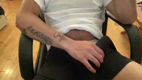 Keesey23 online show from September 10, 3:29 am