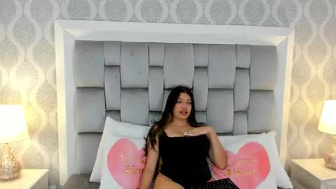 Keiira Fox online show from January 12, 12:01 pm