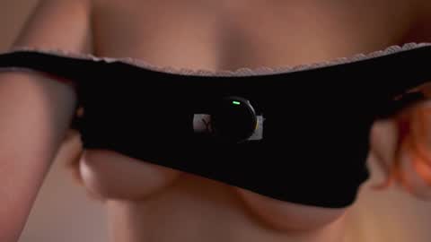 keira_knight online show from January 10, 11:10 pm