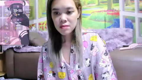 Kelly online show from October 25, 3:07 am