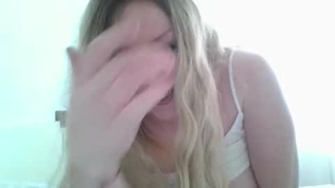 Emmie online show from March 12, 1:26 pm