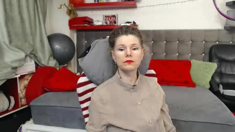 kelly online show from February 6, 7:38 pm