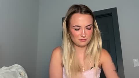 Kelsey Blu online show from June 27, 11:55 pm