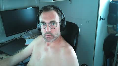 kelvin06133 online show from June 15, 12:41 pm