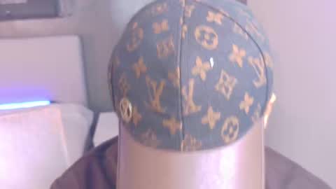   online show from October 31, 11:21 am