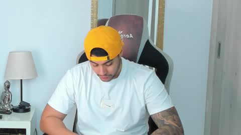 ken_mailik online show from January 16, 5:05 am