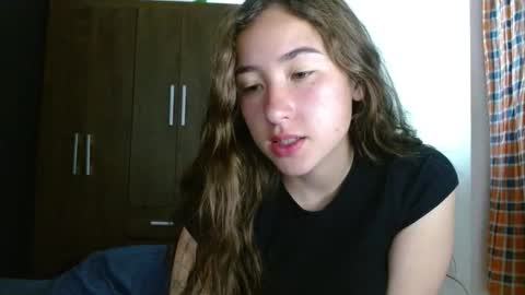 kendal_di online show from October 31, 1:28 am