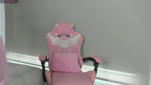 Aleja3 online show from November 27, 6:48 pm