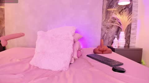 Natty online show from February 14, 5:46 pm