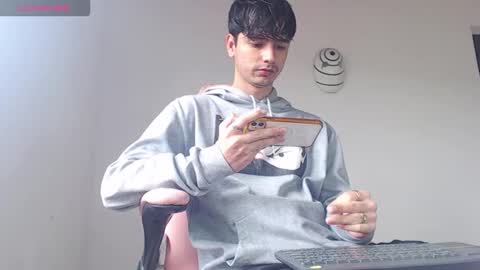 kendall ross online show from November 8, 3:15 pm