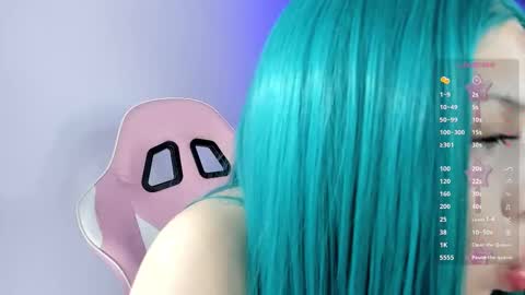 Kendall online show from March 3, 7:32 pm