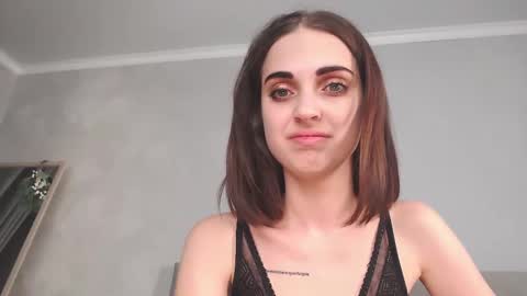 kendi snow online show from February 17, 5:04 am