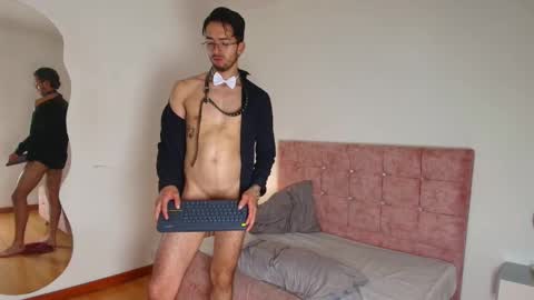 Kendy Lians online show from March 28, 5:03 pm