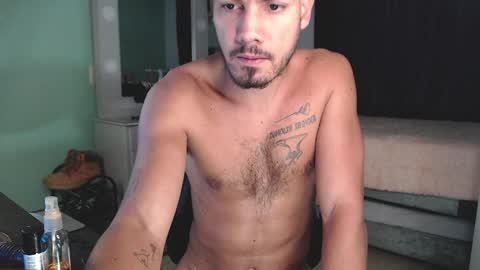 Chriss Morales online show from February 10, 2:59 pm