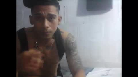 keni2000 online show from June 2, 4:20 pm