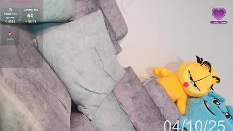Snapshot of kenia_fox1 chatting on October 4, 9:29 am kenia_fox1 online show from October 4, 9:29 am