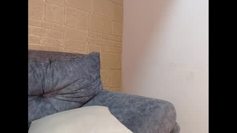 kenn_boy_ online show from January 23, 9:50 pm