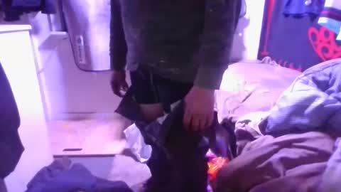 Snapshot of kenneth69h chatting on February 6, 12:26 pm kenneth69h online show from February 6, 12:26 pm