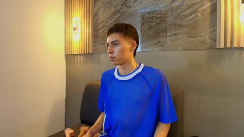 kenny_hank online show from June 3, 4:04 am